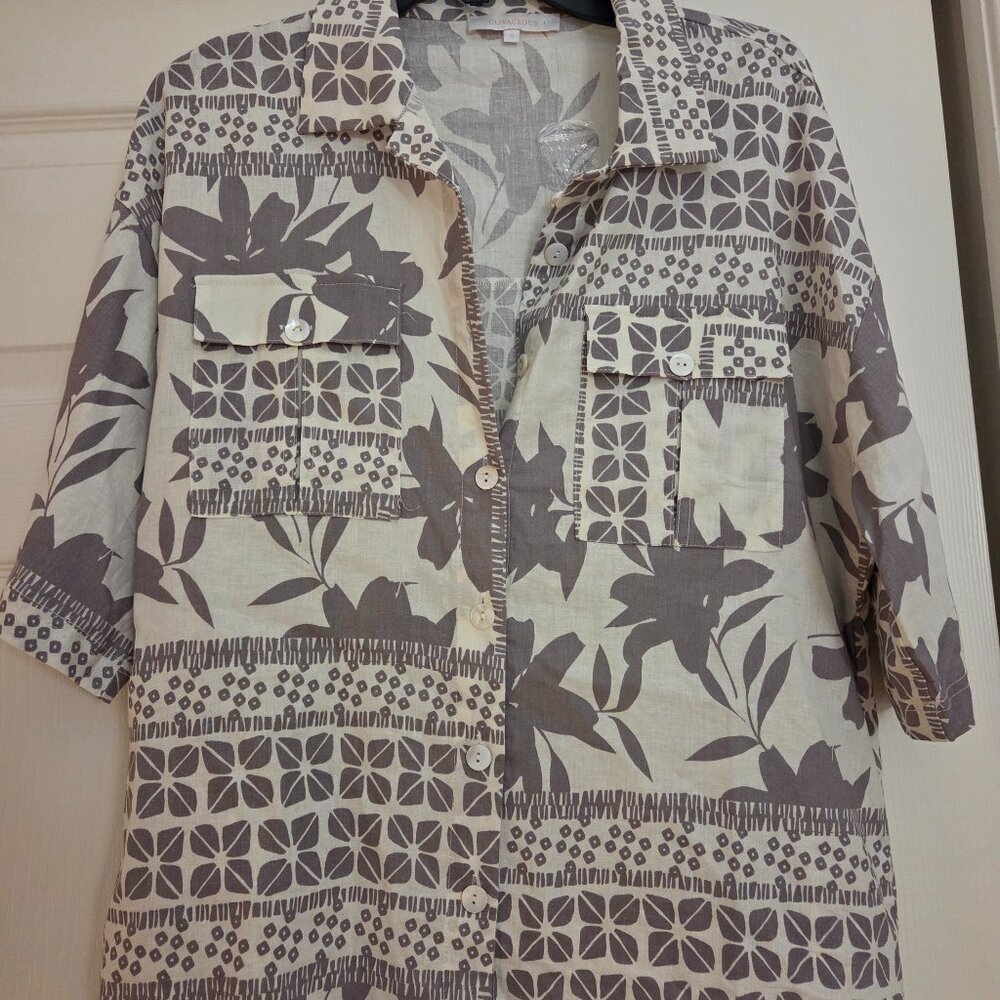 Olivaceous Top